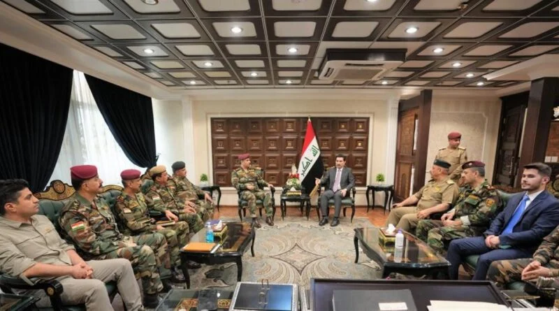 Dr.Shakhwan Abdullah discusses with the presidency of Staff of the Peshmerga forces raising the level of cooperation with the federal forces to control security, address problems in looseness areas and pursue terrorist cells
