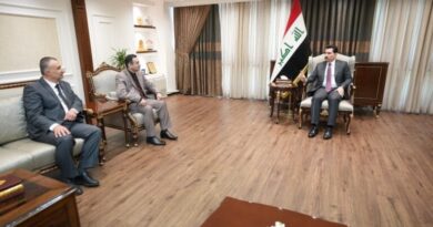Deputy Speaker of the Council of Representatives, Dr. Shakhwan Abdullah, receives the Director General of Kurdish Studies in Kirkuk Education and emphasizes providing support to teaching cadres.
