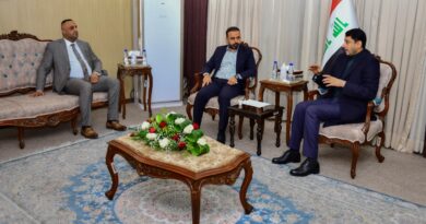 النائب علي الساعدي يلتقي أمين عام مجلس الوزراء في بغداد