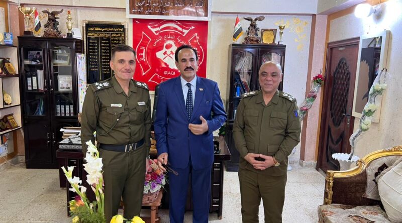 النائب جواد الغزالي يزور مديرية الدفاع المدني في النجف الاشرف