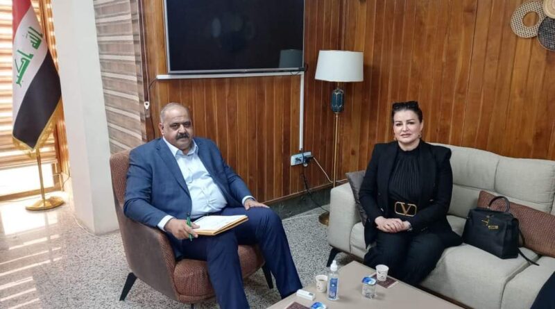 النائبة سوزان منصور تزور وزارة الكهرباء في بغداد