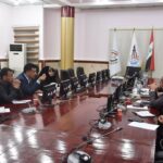 نواب ميسان يعقدون اجتماع مع مدراء المصانع في المحافظة نواب ميسان يعقدون اجتماع مع مدراء المصانع في المحافظة