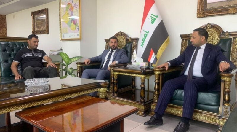 النائب احمد الدراجي يلتقي وكيل وزير النفط في بغداد