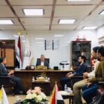 النائب مصطفى سند يلتقي مدير المشاريع النفطية النائب مصطفى سند يلتقي مدير المشاريع النفطية