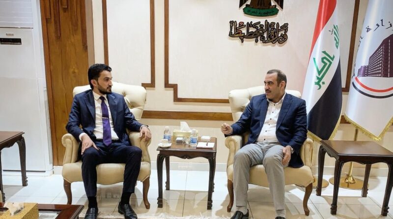 النائب مصطفى جبارسند يبحث مع وزير التخطيط موضوع المشاريع المتلكئة
