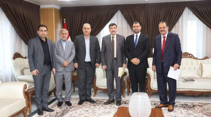 النائب ثائر الجبوري يلتقي وزير الموارد المائية في بغداد