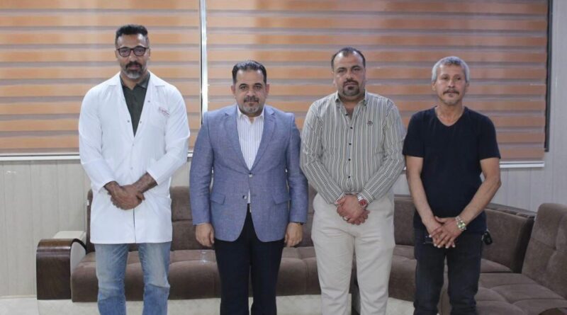 النائب علي المشكور يزور مستشفى الصدر التعليمي في البصرة