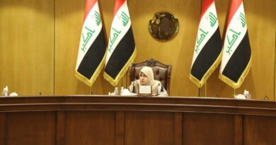 لجنة النزاهة تستضيف مدير شركة نفط البصرة لمناقشة مجريات عملها لجنة النزاهة تستضيف مدير شركة نفط البصرة لمناقشة مجريات عملها
